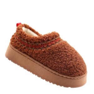 Ladies Furry Closed Slipper - Tan