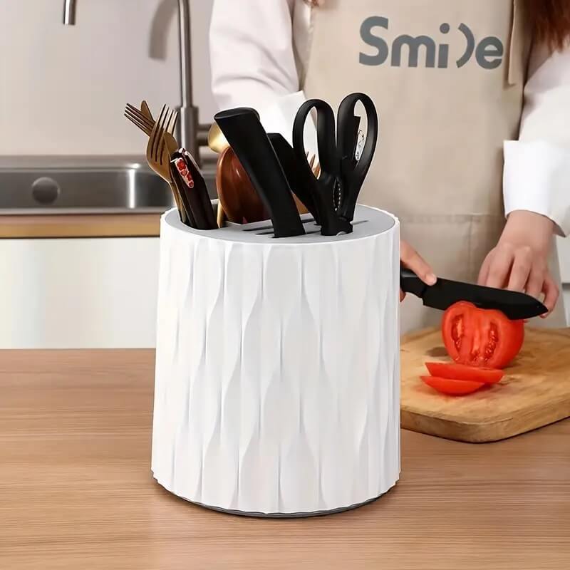 Rotating Tool Holder - Image 2